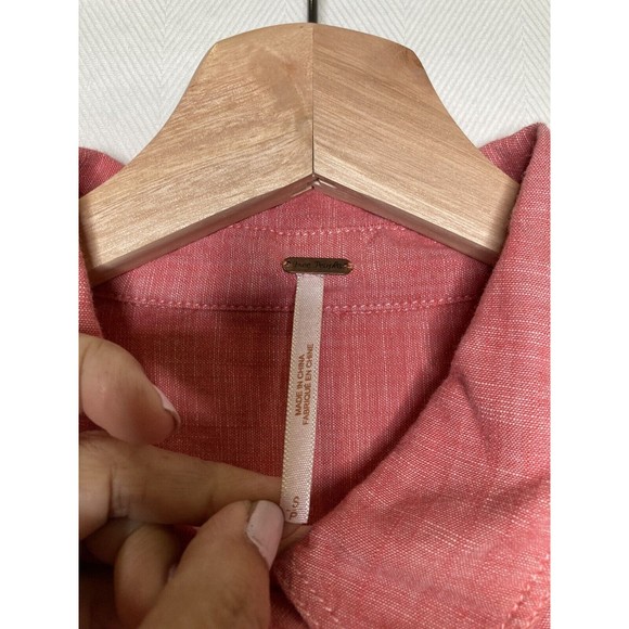 Free People Slubby Road Trip Lace Crochet Back Button Down Shirt Size Small Pink - Picture 10 of 10